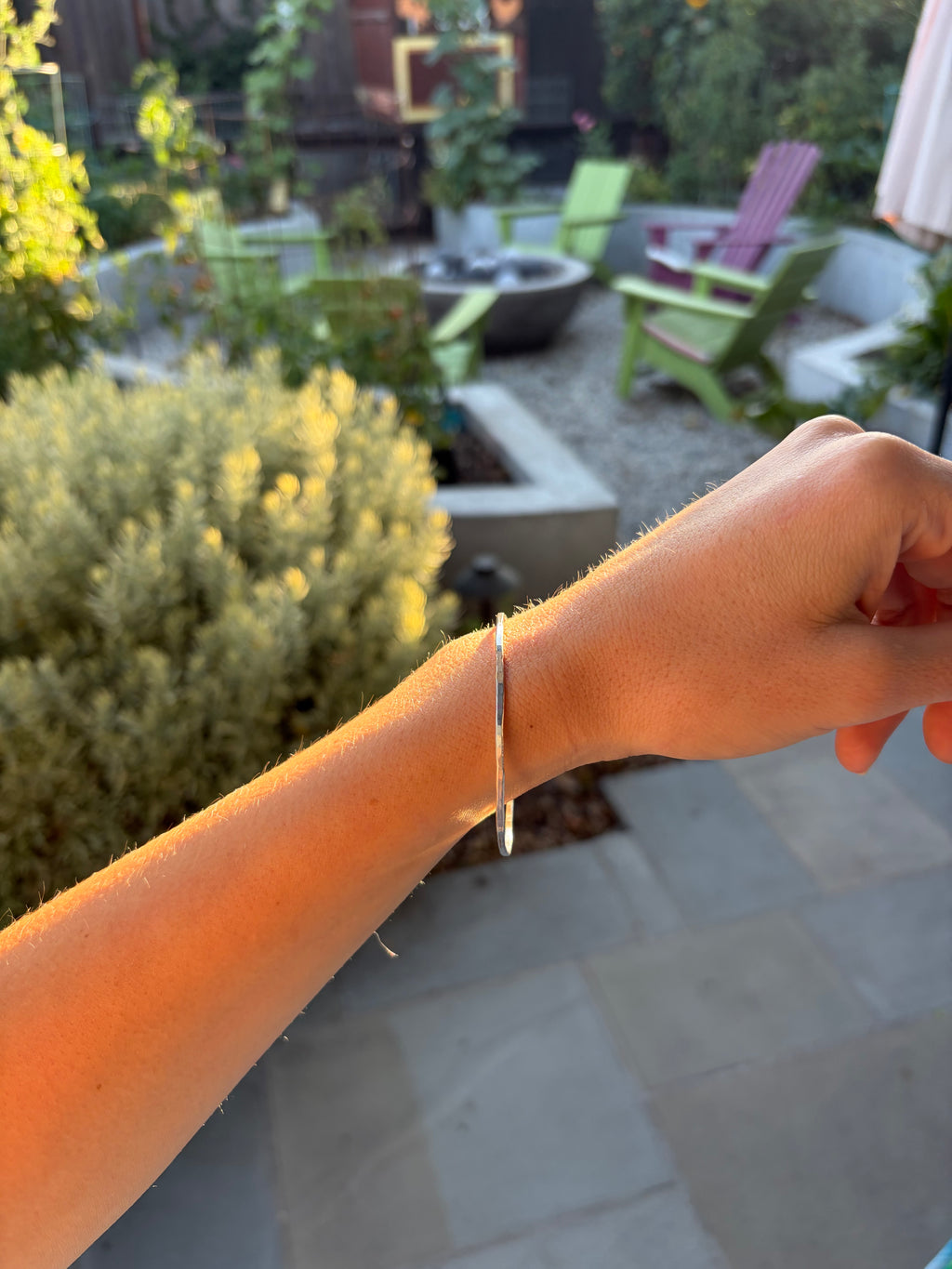 Plain Hammered thin Bangle